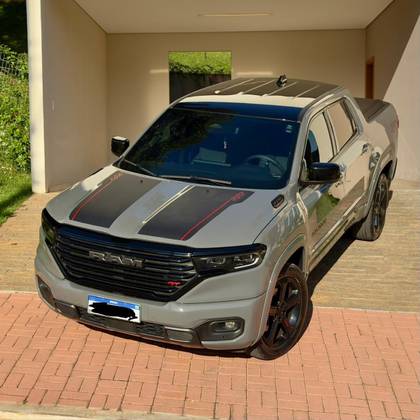 RAM RAMPAGE 2.0 HURRICANE 4 TURBO GASOLINA R/T 4X4 AUTOMÁTICO